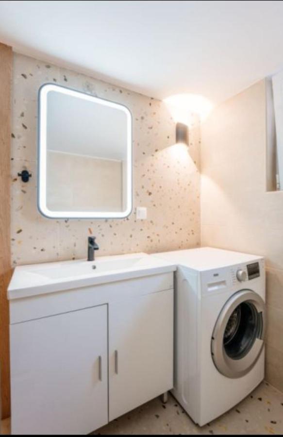 Brand New Apartment Nearby Metro Athen Exterior foto